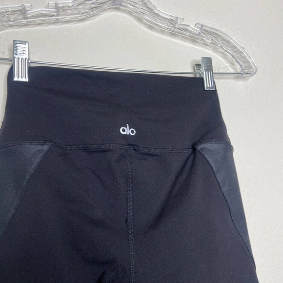 Alo Patina Black Laser Cut Cropped Leggings Sz XS - Picture 8 of 9